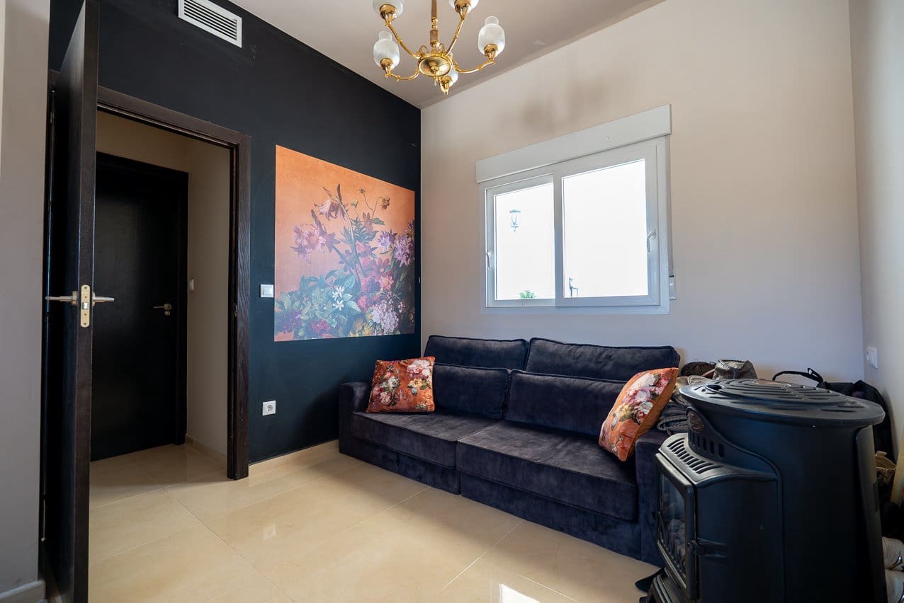 Chalet de 4 habitaciones en Pinoso en venta con piscina - 599.000 € (Ref: 9734054)