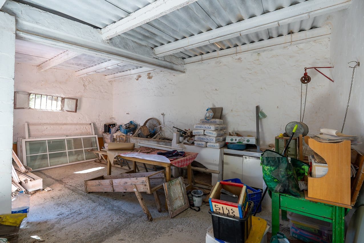 4 chambre Finca/Maison de Campagne à vendre à Villena avec piscine - 125 000 € (Ref: 9740213)