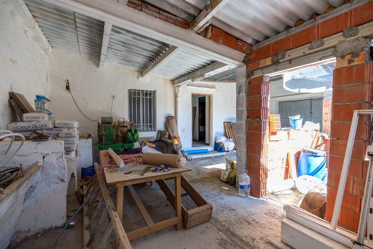 4 chambre Finca/Maison de Campagne à vendre à Villena avec piscine - 125 000 € (Ref: 9740213)