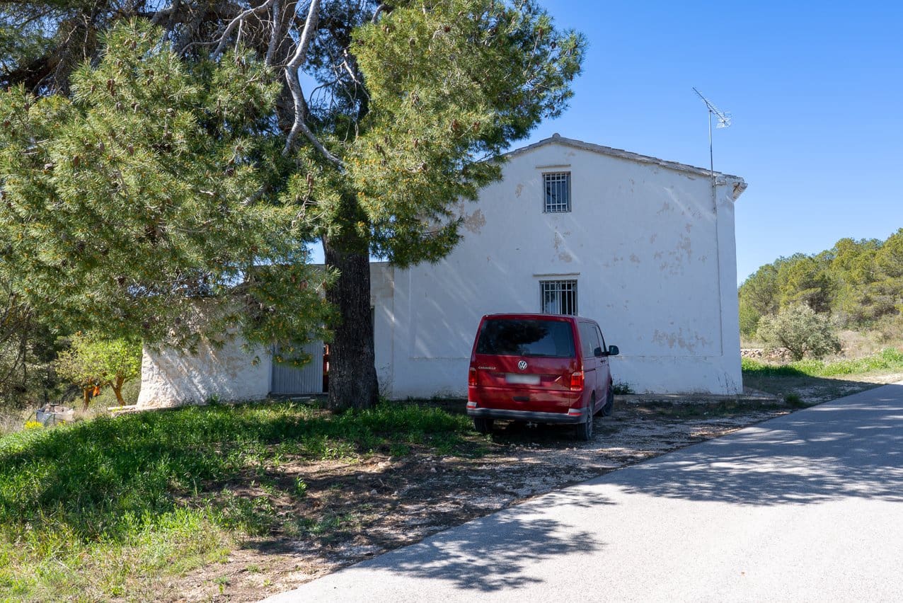 4 chambre Finca/Maison de Campagne à vendre à Villena avec piscine - 125 000 € (Ref: 9740213)