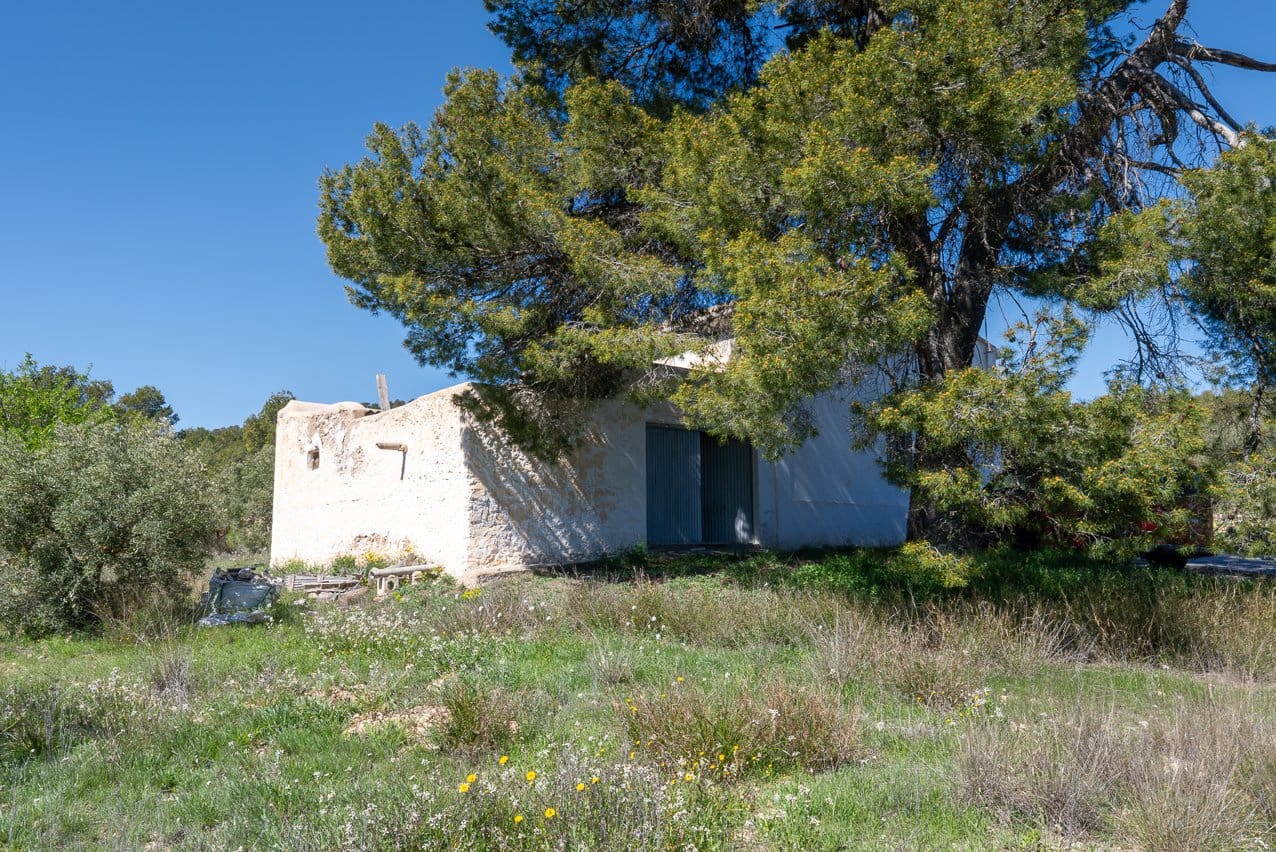 4 chambre Finca/Maison de Campagne à vendre à Villena avec piscine - 125 000 € (Ref: 9740213)