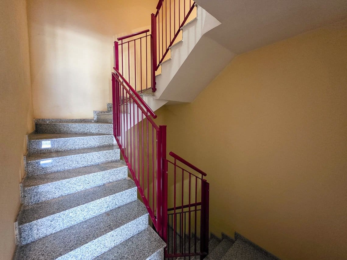 4 bedroom Apartment for sale in Pinoso with pool - € 140,000 (Ref: 9757808)