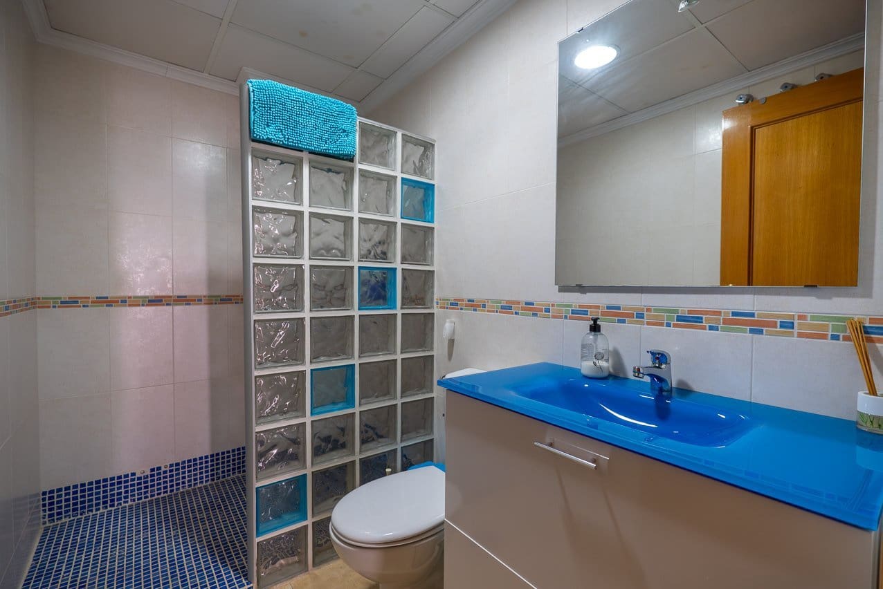 4 soveværelse Lejlighed til salg i Pinoso med swimmingpool - € 140.000 (Ref: 9757808)