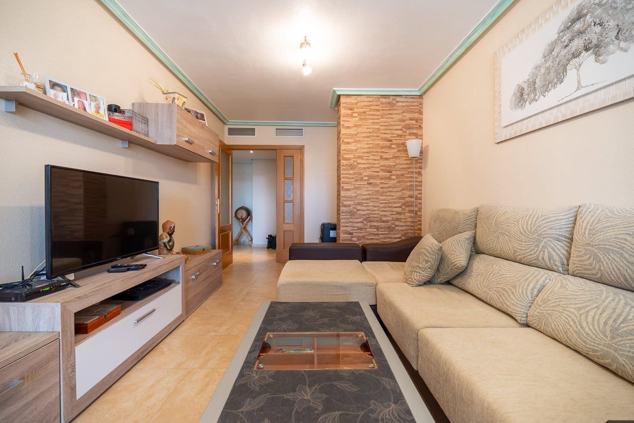 4 soveværelse Lejlighed til salg i Pinoso med swimmingpool - € 140.000 (Ref: 9757808)