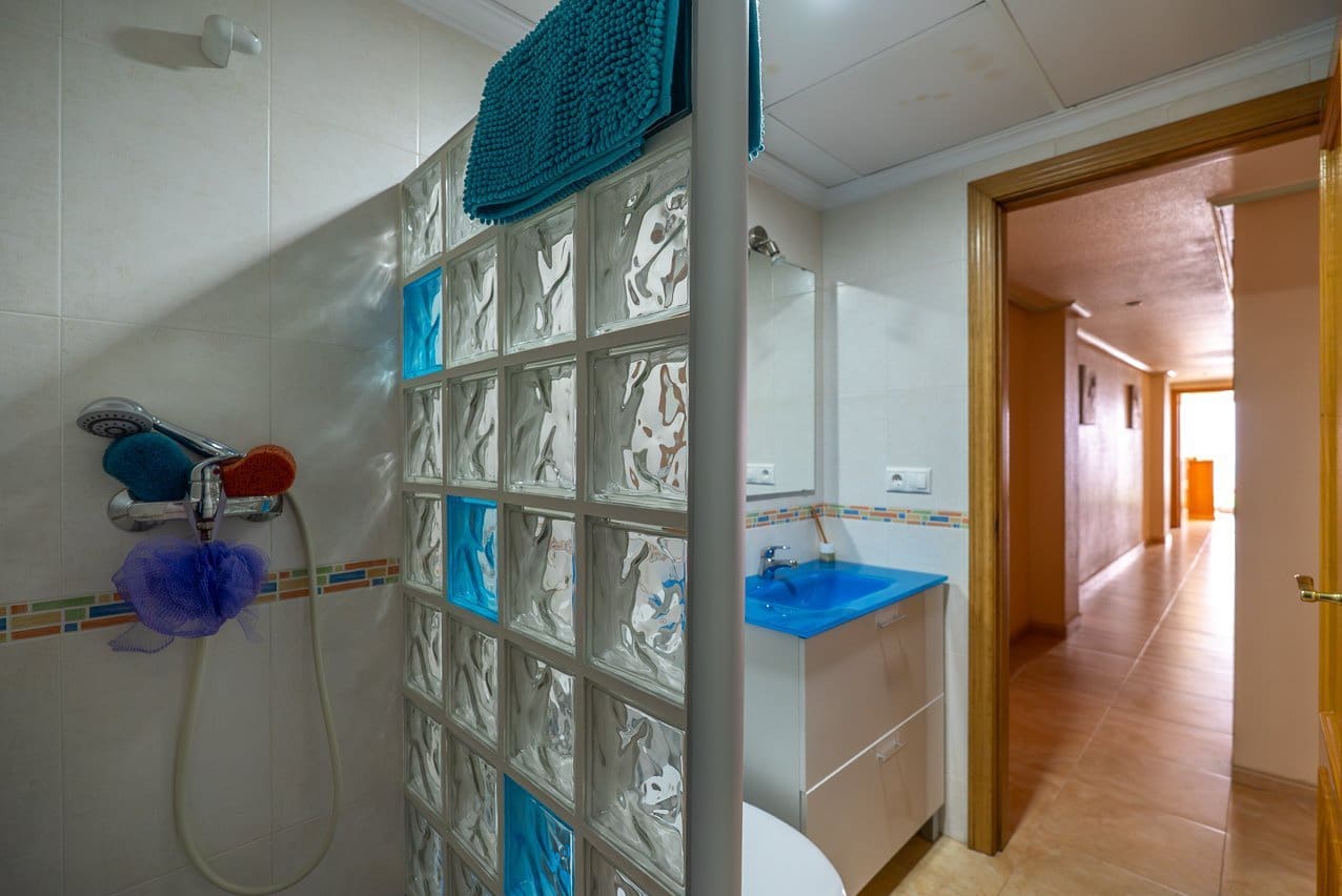 4 soveværelse Lejlighed til salg i Pinoso med swimmingpool - € 140.000 (Ref: 9757808)