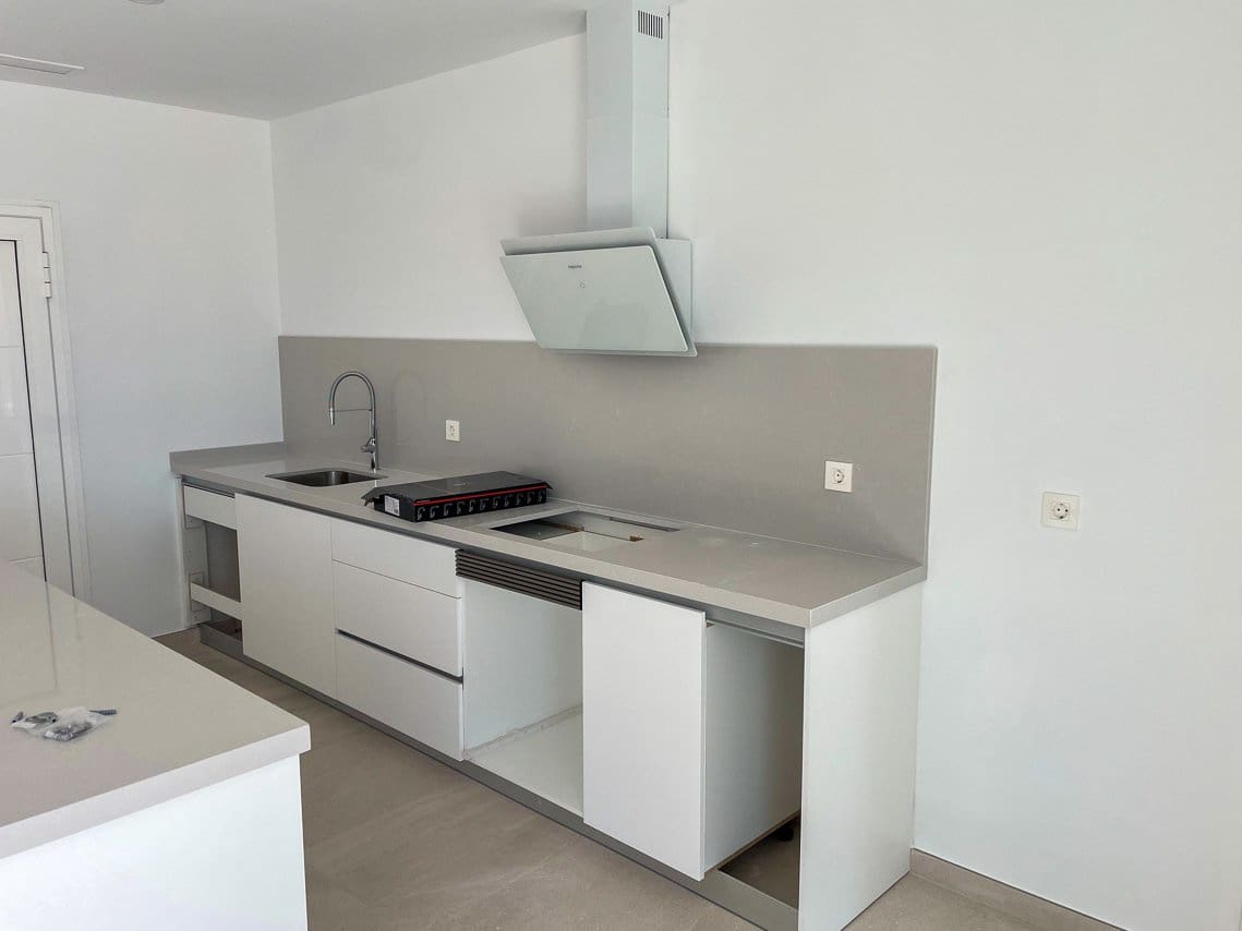 3 slaapkamer Villa te koop in Pinoso met zwembad - € 425.000 (Ref: 9758160)