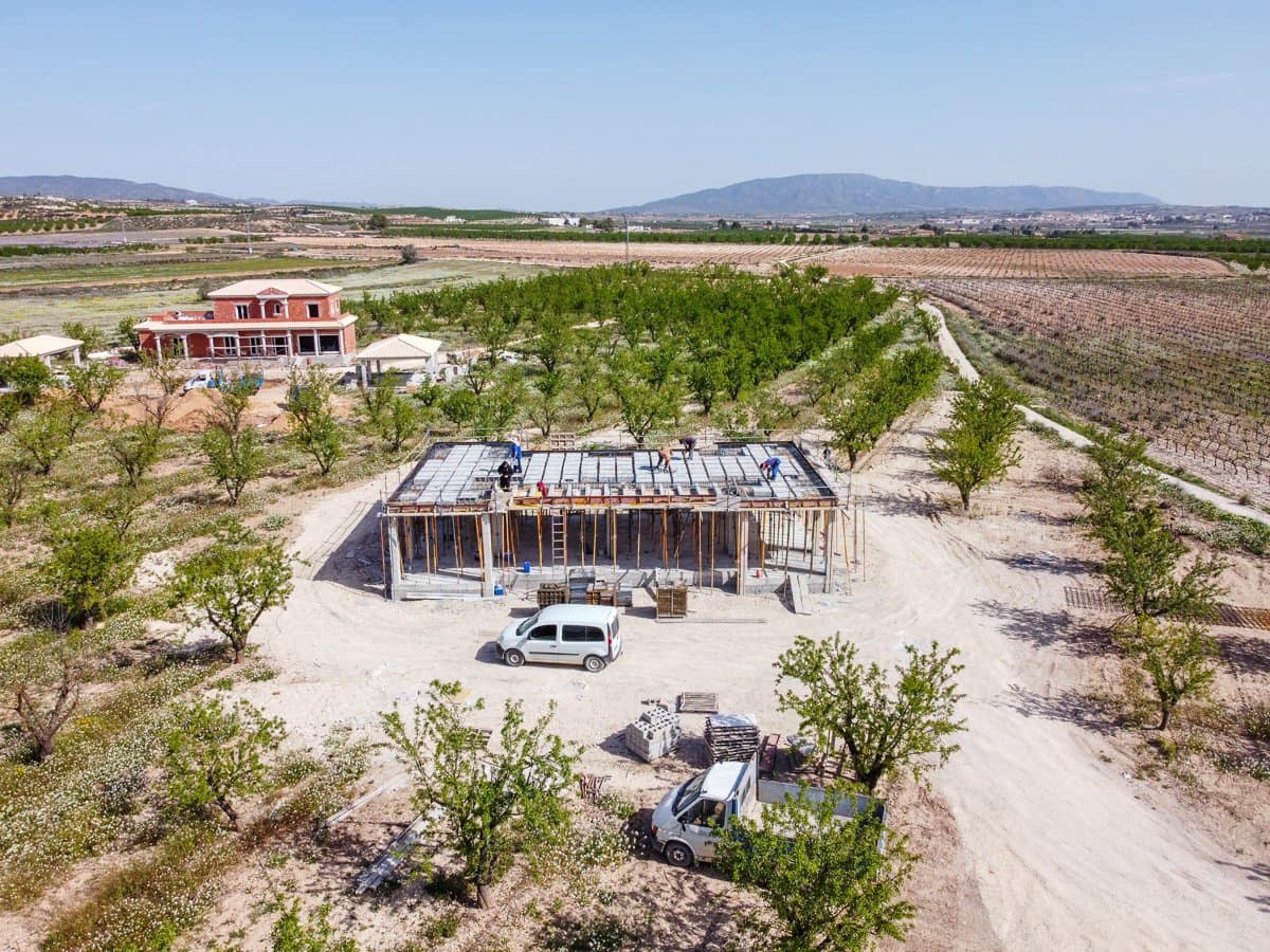 3 slaapkamer Villa te koop in Pinoso met zwembad - € 425.000 (Ref: 9758160)