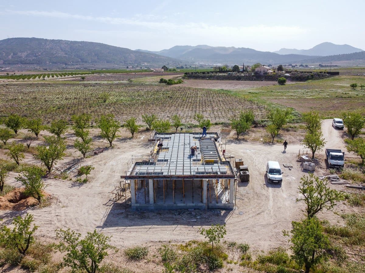 3 bedroom Villa for sale in Pinoso with pool - € 425,000 (Ref: 9758160)