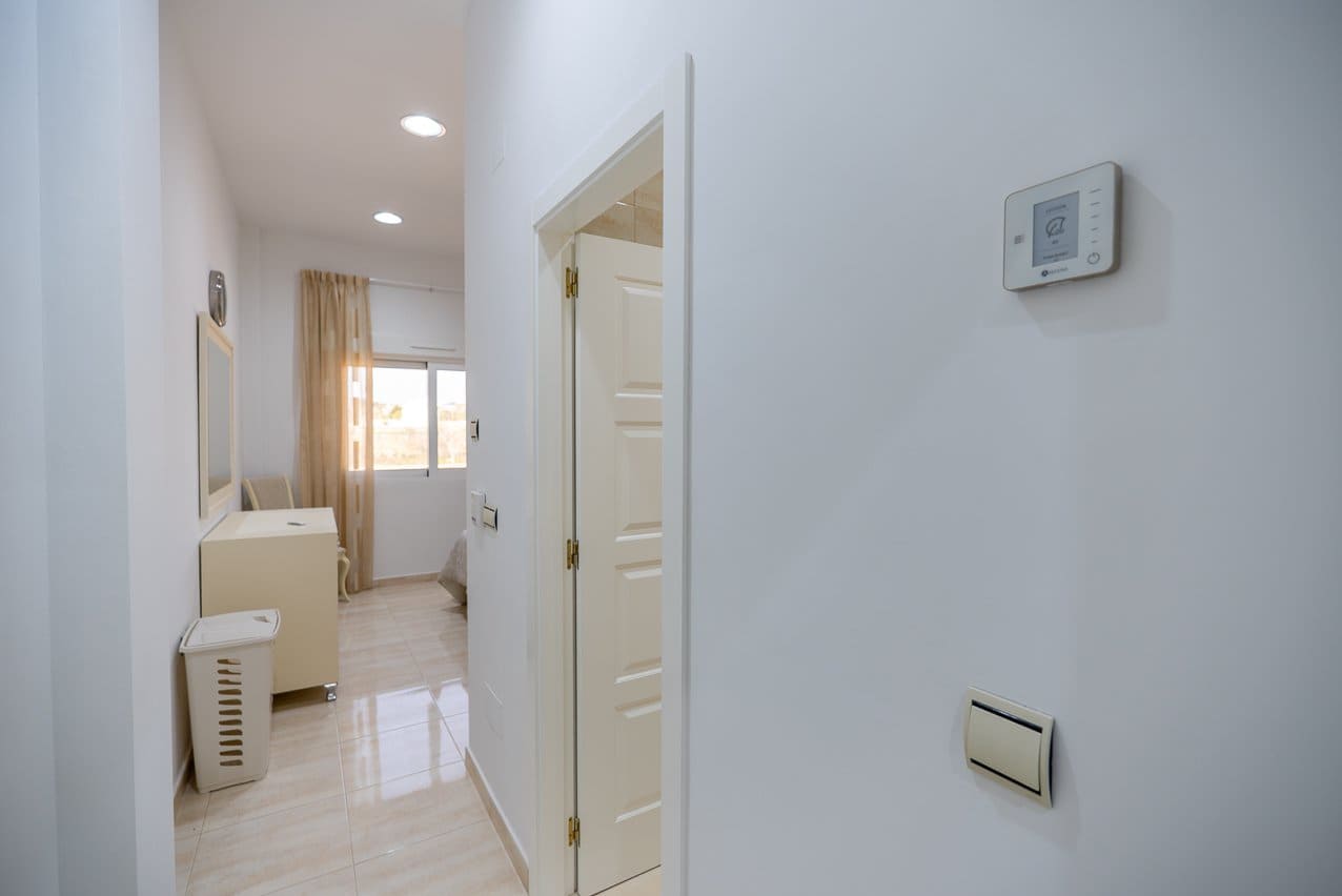 4 sypialnia Willa na sprzedaż w Pinoso z basenem - 650 000 € (Ref: 9758161)