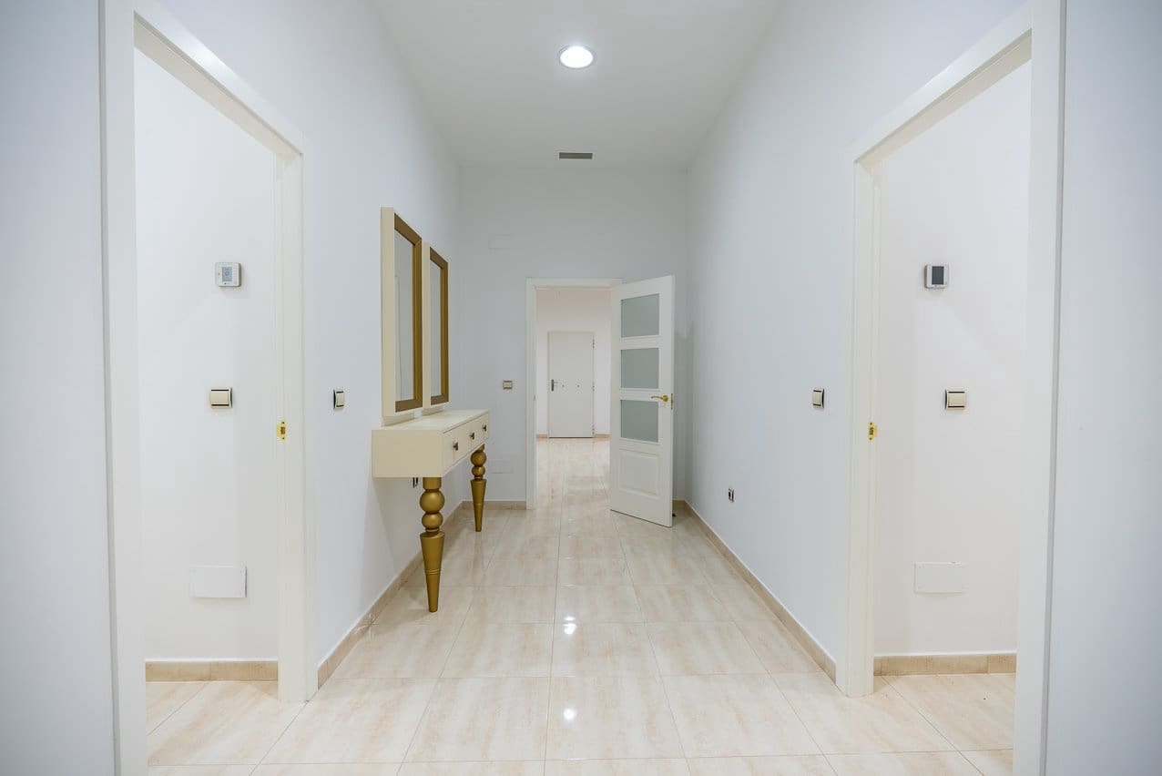 4 sypialnia Willa na sprzedaż w Pinoso z basenem - 650 000 € (Ref: 9758161)