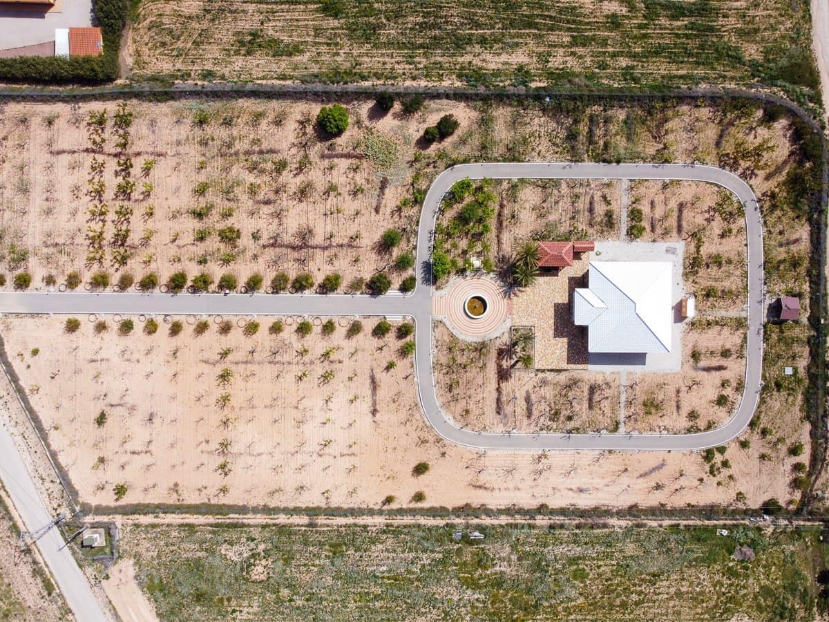 4 bedroom Villa for sale in Pinoso with pool - € 650,000 (Ref: 9758161)