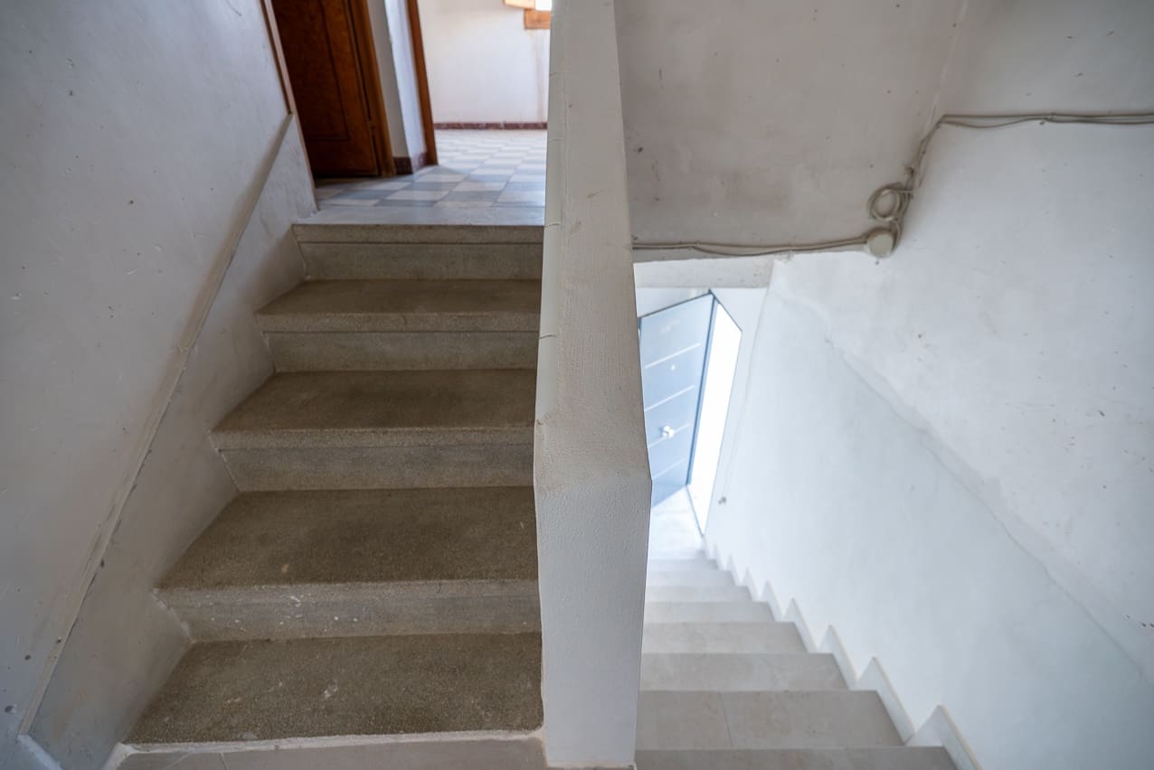 2 bedroom Apartment for sale in Pinoso with pool - € 92,500 (Ref: 9758162)