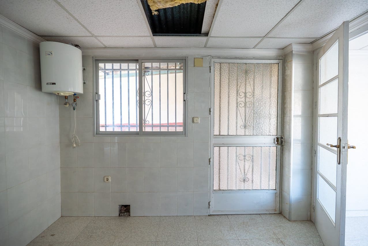 2 quarto Apartamento para venda em Pinoso com piscina - 92 500 € (Ref: 9758162)