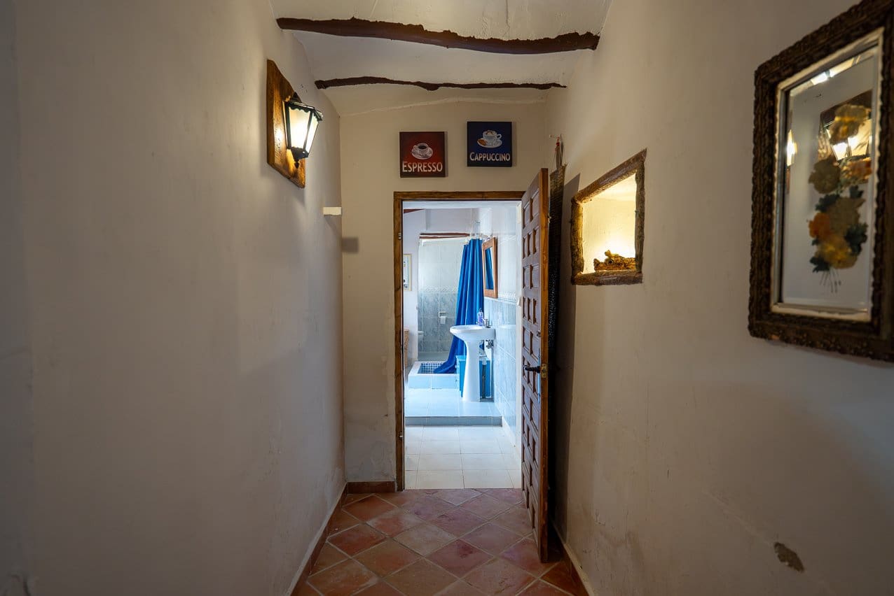 5 soveværelse Finca/Landehus til salg i Raspay med swimmingpool - € 340.000 (Ref: 9782356)