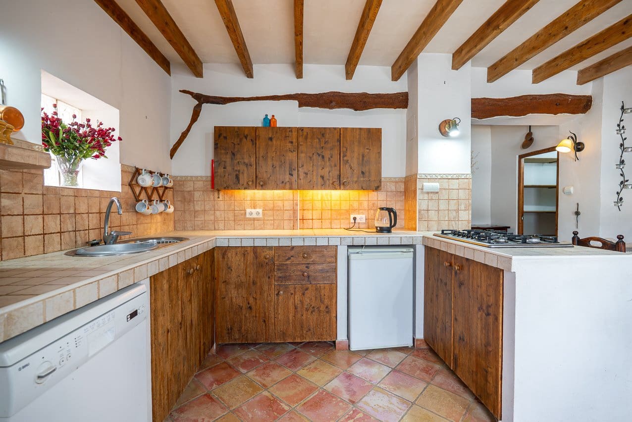 5 soveværelse Finca/Landehus til salg i Raspay med swimmingpool - € 340.000 (Ref: 9782356)