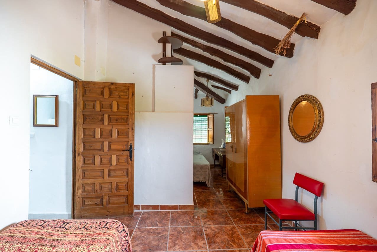 5 soveværelse Finca/Landehus til salg i Raspay med swimmingpool - € 340.000 (Ref: 9782356)