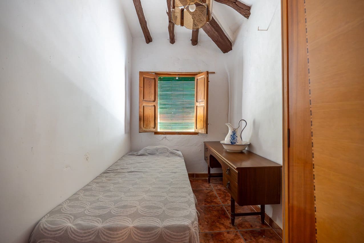 5 soveværelse Finca/Landehus til salg i Raspay med swimmingpool - € 340.000 (Ref: 9782356)