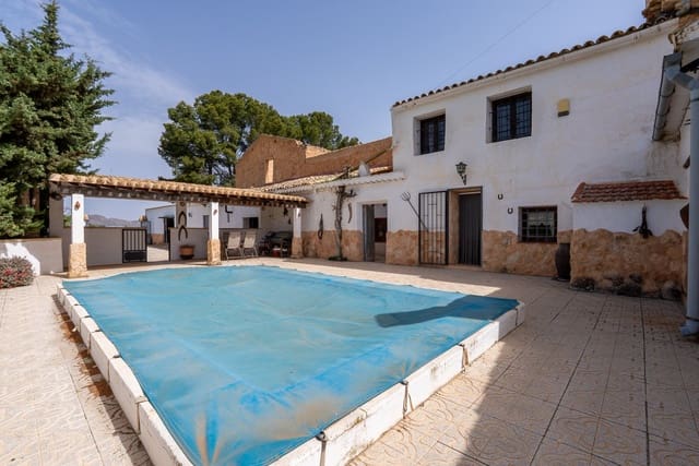 5 soveværelse Finca/Landehus til salg i Raspay, Yecla med swimmingpool - € 340.000 (Ref: 9782356)