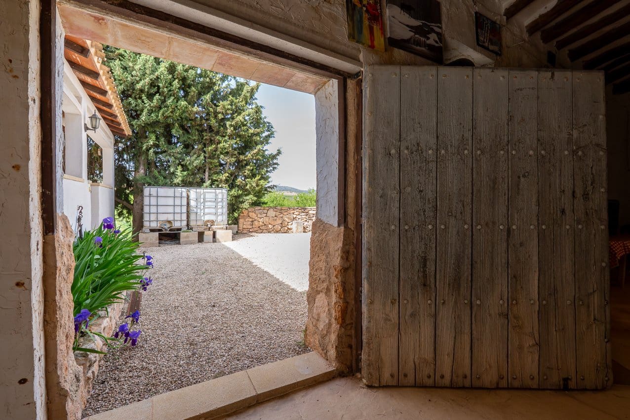 5 soveværelse Finca/Landehus til salg i Raspay med swimmingpool - € 340.000 (Ref: 9782356)