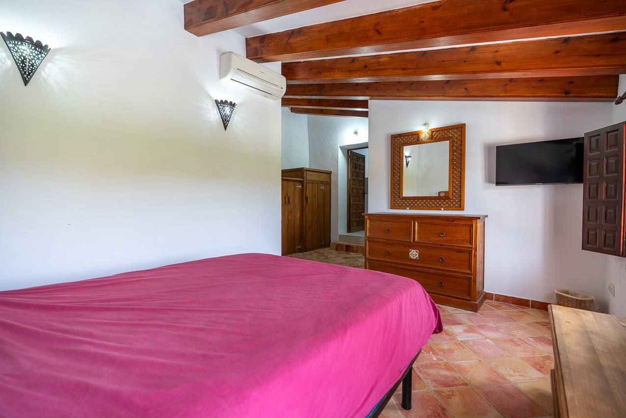 5 slaapkamer Finca/Landhuis te koop in Raspay met zwembad - € 299.950 (Ref: 9782356)