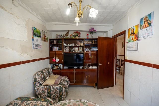 5 sovrum Hus till salu i Pinoso med pool - 66 000 € (Ref: 9795527)