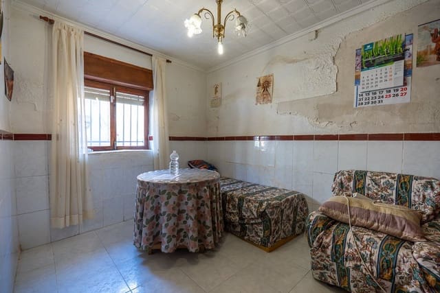 5 sovrum Hus till salu i Pinoso med pool - 66 000 € (Ref: 9795527)