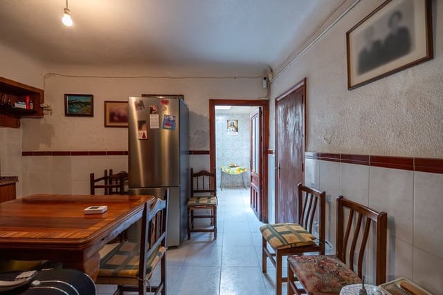 5 sovrum Hus till salu i Pinoso med pool - 66 000 € (Ref: 9795527)