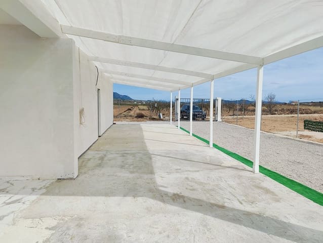 4 makuuhuone Huvila myytävänä paikassa Pinoso mukana uima-altaan - 210 000 € (Ref: 9795637)