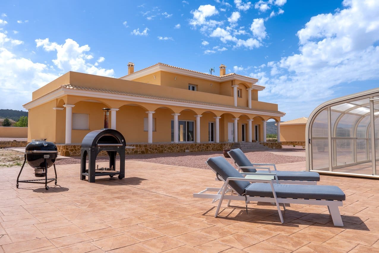 3 camera da letto Villa in vendita in Pinoso con piscina - 995.000 € (Rif: 9805589)