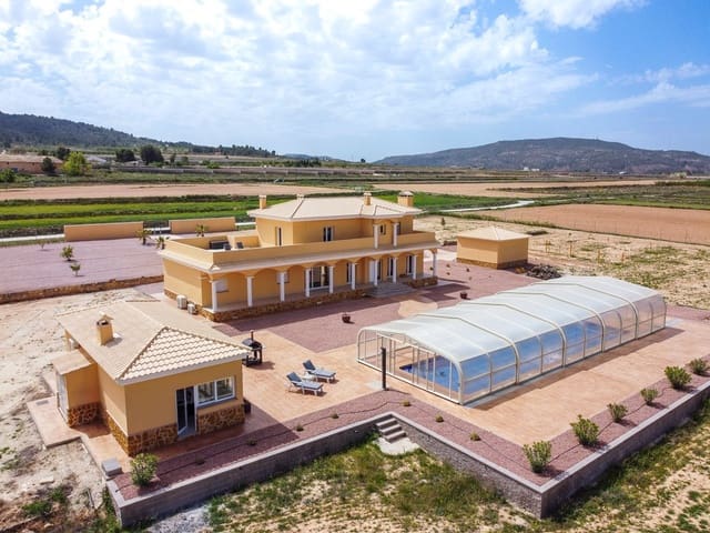 3 soverom Villa til salgs i Culebron, Pinoso med svømmebasseng - € 995 000 (Ref: 9805589)