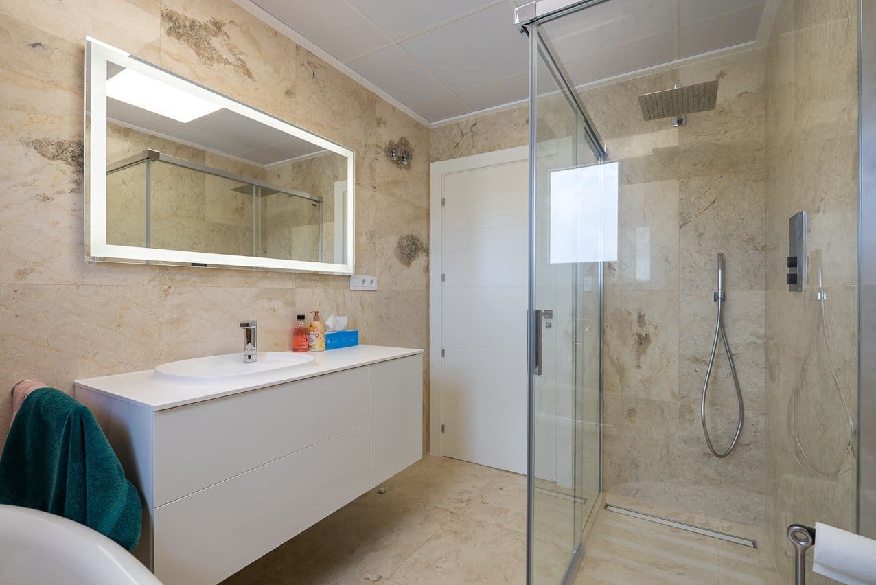 3 bedroom Villa for sale in Culebron with pool - € 995,000 (Ref: 9805589)