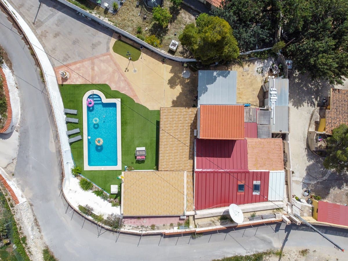 4 bedroom Villa for sale in Loma Bada with pool - € 384,950 (Ref: 9824581)