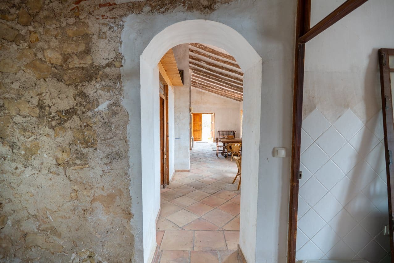 5 Zimmer Finca/Landgut zu verkaufen in Torre del Rico mit Pool - 195.000 € (Ref: 9848146)