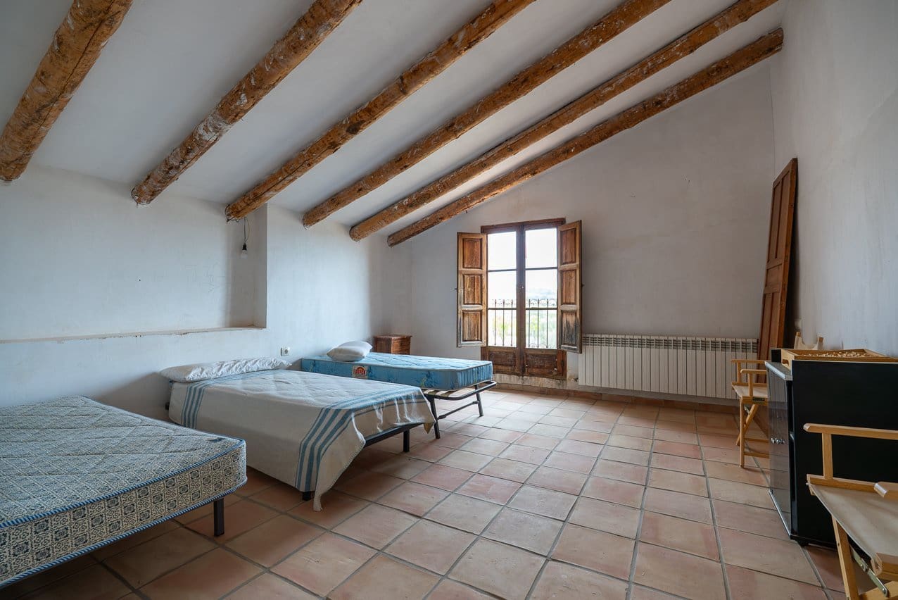 5 Zimmer Finca/Landgut zu verkaufen in Torre del Rico mit Pool - 195.000 € (Ref: 9848146)