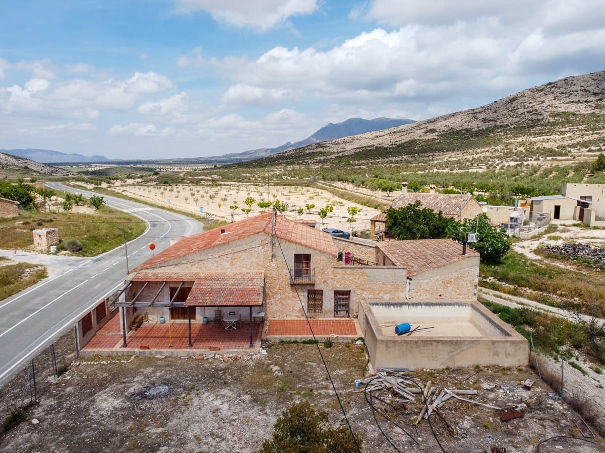 5 Zimmer Finca/Landgut zu verkaufen in Torre del Rico mit Pool - 195.000 € (Ref: 9848146)