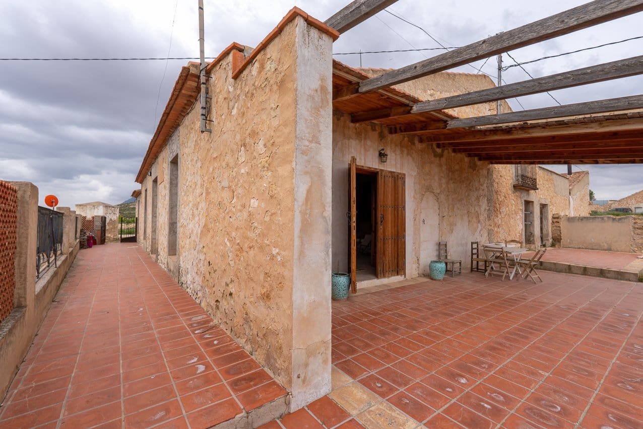 5 Zimmer Finca/Landgut zu verkaufen in Torre del Rico mit Pool - 195.000 € (Ref: 9848146)