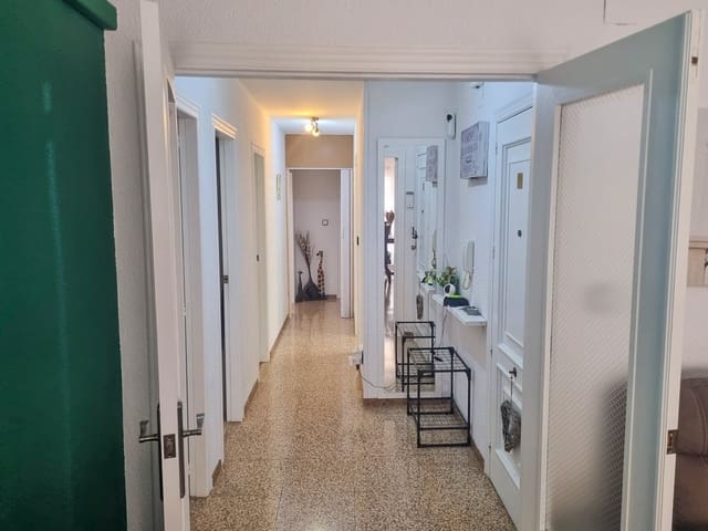 4 chambre Appartement à vendre à Pinoso avec piscine - 118 000 € (Ref: 9854448)