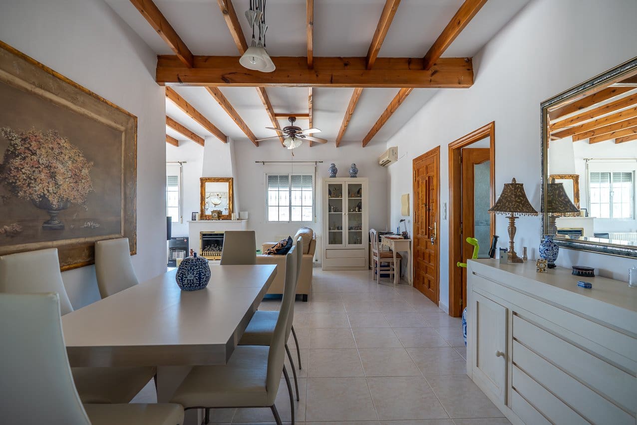 3 soveværelse Villa til salg i Jumilla med swimmingpool - € 350.000 (Ref: 9861374)