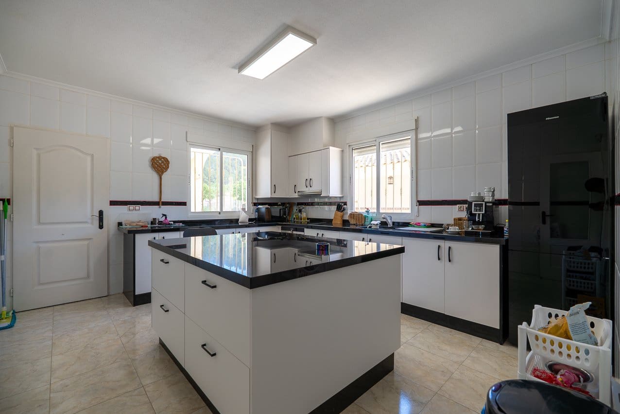 3 chambre Villa/Maison à vendre à La Zarza avec piscine - 460 000 € (Ref: 9866204)