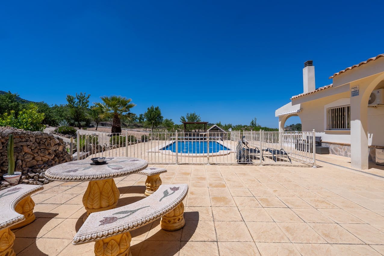 3 chambre Villa/Maison à vendre à La Zarza avec piscine - 460 000 € (Ref: 9866204)