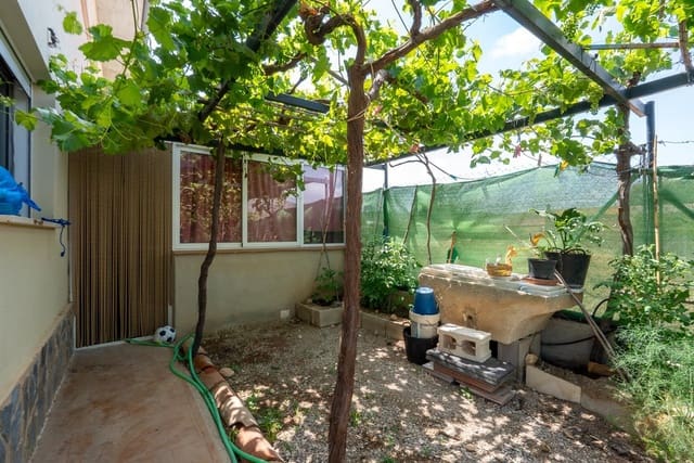 4 quarto Moradia para venda em Jumilla com piscina - 225 000 € (Ref: 9902258)