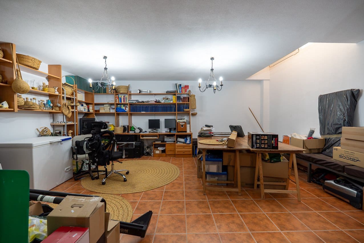 Chalet de 4 habitaciones en Jumilla en venta con piscina - 225.000 € (Ref: 9902259)