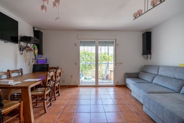 4 Zimmer Villa zu verkaufen in Jumilla mit Pool - 225.000 € (Ref: 9902259)