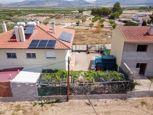4 Zimmer Villa zu verkaufen in Jumilla mit Pool - 225.000 € (Ref: 9902259)