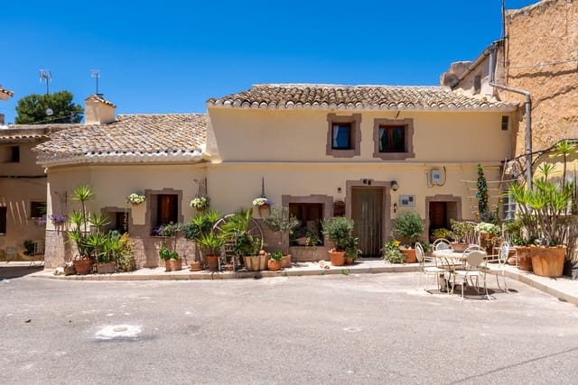 3 sovrum Finca/Hus på landet till salu i Ubeda, Pinoso med pool - 195 000 € (Ref: 9912249)
