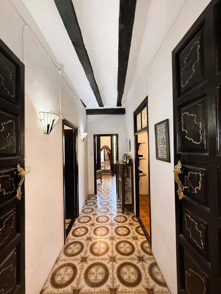 6 quarto Casa em Banda para venda em Pinoso com piscina - 325 000 € (Ref: 9919102)