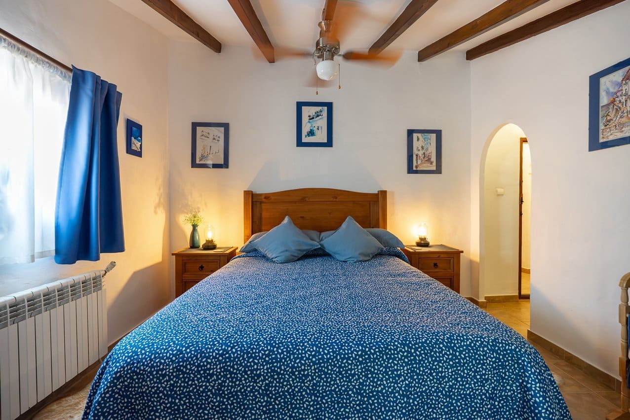 5 bedroom Villa for sale in La Romana with pool - € 545,000 (Ref: 9935135)