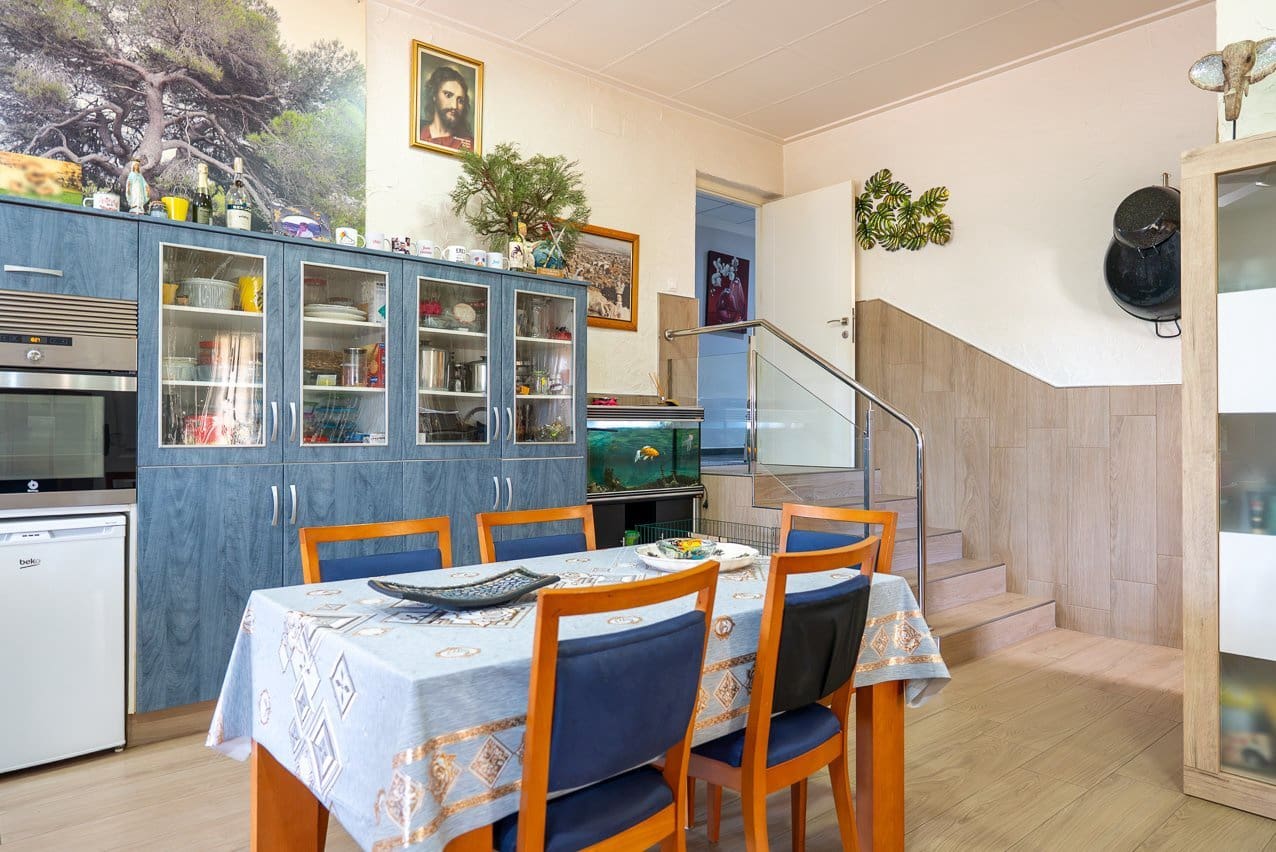 5 bedroom Villa for sale in Yecla with pool - € 580,000 (Ref: 9937139)