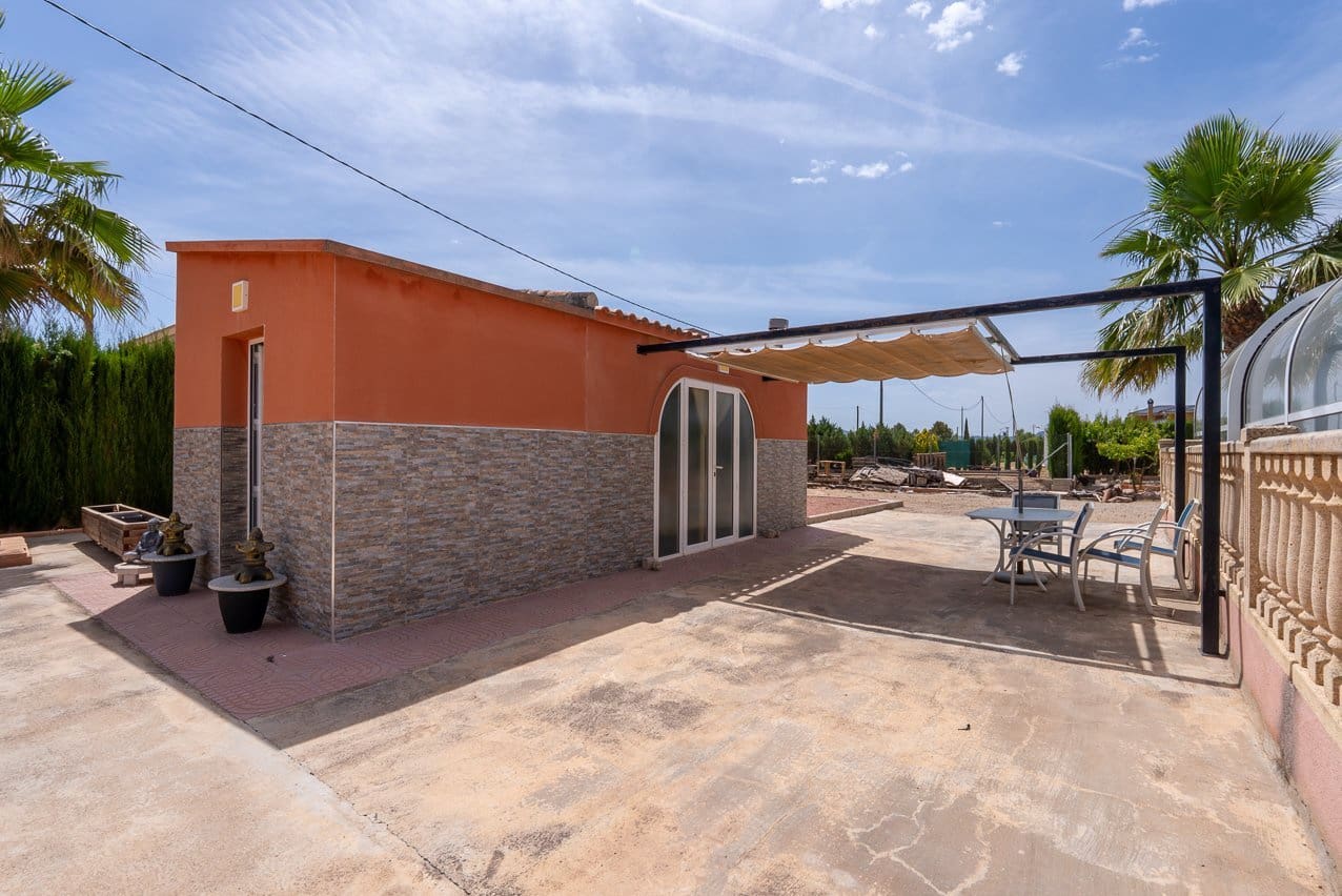 5 bedroom Villa for sale in Yecla with pool - € 580,000 (Ref: 9937139)