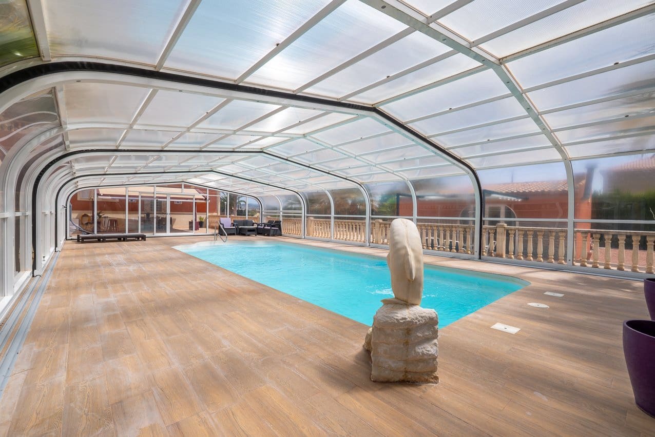 5 bedroom Villa for sale in Yecla with pool - € 580,000 (Ref: 9937139)
